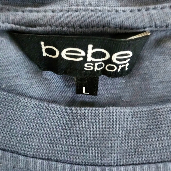 Bebe sport boxy sequin t-shirt size Large - Picture 3 of 4
